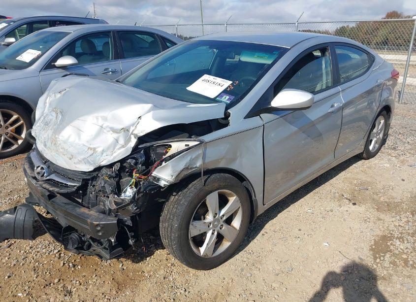 Photo 2 of 2013 Hyundai Elantra GLS (VIN 5NPDH4AE6DH319505)