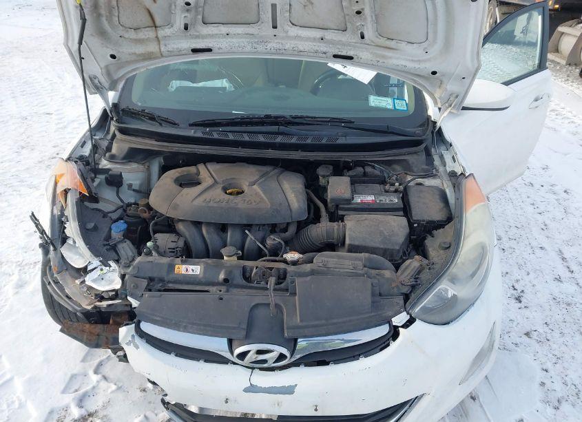 Photo 10 of 2013 Hyundai Elantra GLS (VIN 5NPDH4AE6DH324610)