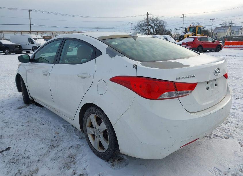Photo 3 of 2013 Hyundai Elantra GLS (VIN 5NPDH4AE6DH324610)