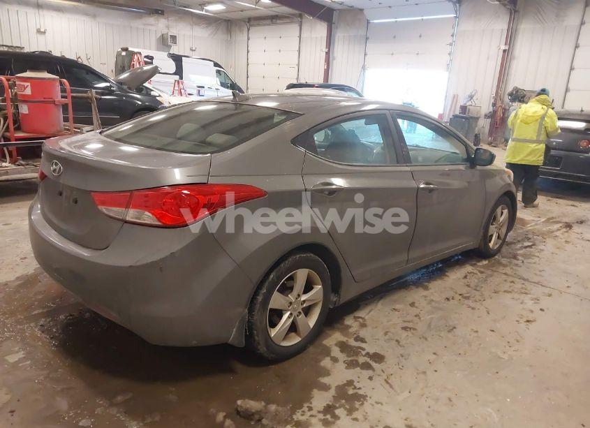 Photo 4 of 2013 Hyundai Elantra GLS (VIN 5NPDH4AE6DH330472)