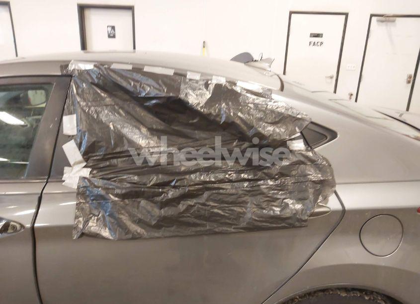 Photo 6 of 2013 Hyundai Elantra GLS (VIN 5NPDH4AE6DH330472)