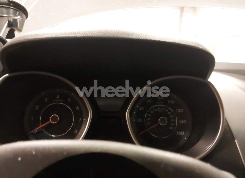 Photo 7 of 2013 Hyundai Elantra GLS (VIN 5NPDH4AE6DH330472)