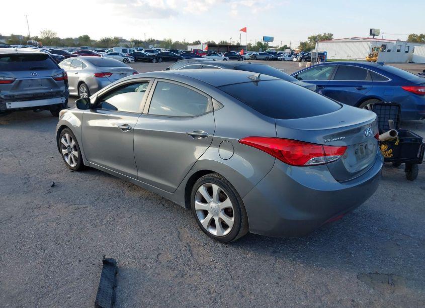 Photo 3 of 2013 Hyundai Elantra LIMITED (VIN 5NPDH4AE6DH335915)