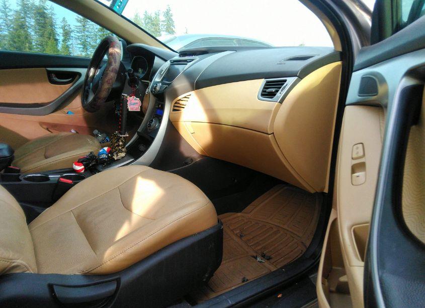 Photo 5 of 2013 Hyundai Elantra LIMITED (VIN 5NPDH4AE6DH337535)