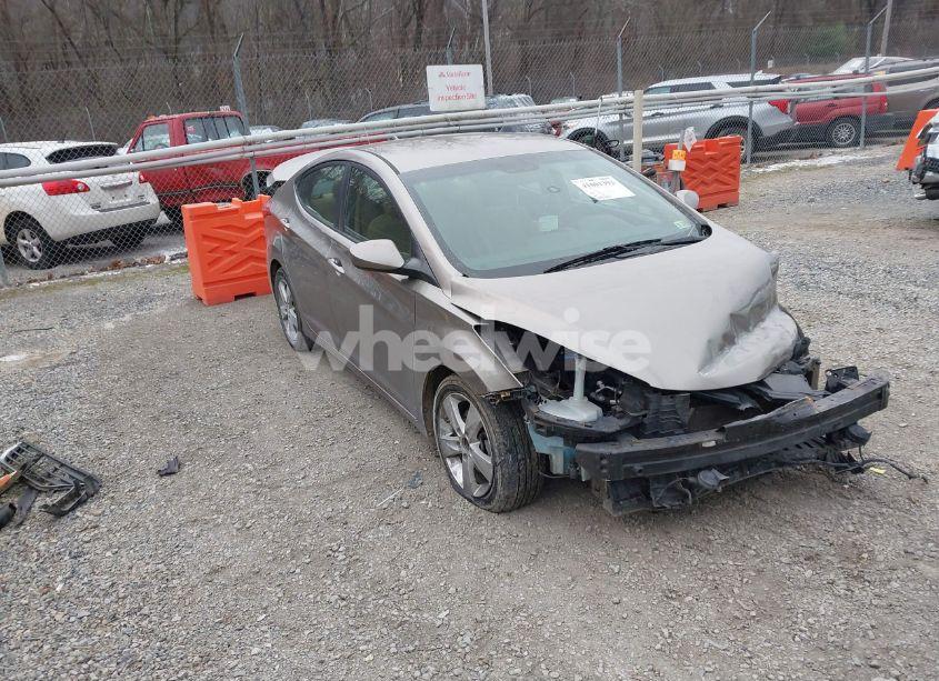 2013 Hyundai Elantra GLS (VIN 5NPDH4AE6DH351693) main photo