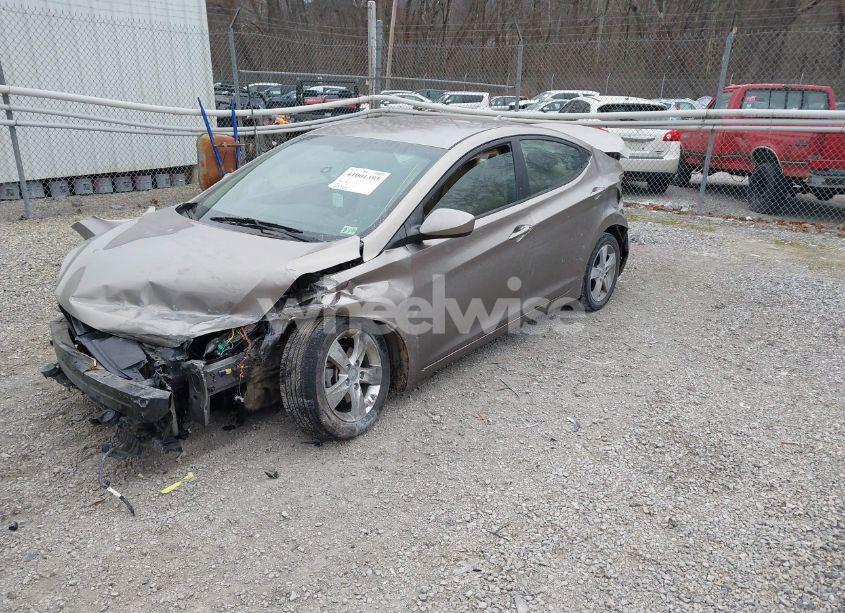 Photo 2 of 2013 Hyundai Elantra GLS (VIN 5NPDH4AE6DH351693)