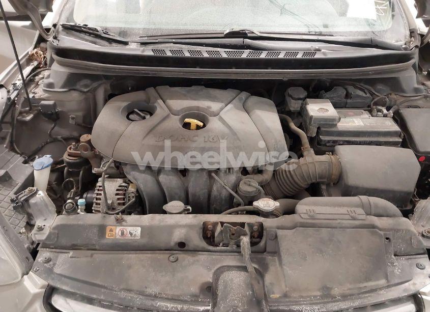 Photo 10 of 2013 Hyundai Elantra GLS (VIN 5NPDH4AE6DH366534)