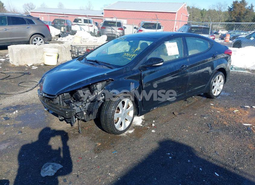Photo 2 of 2013 Hyundai Elantra LIMITED (VIN 5NPDH4AE6DH370499)