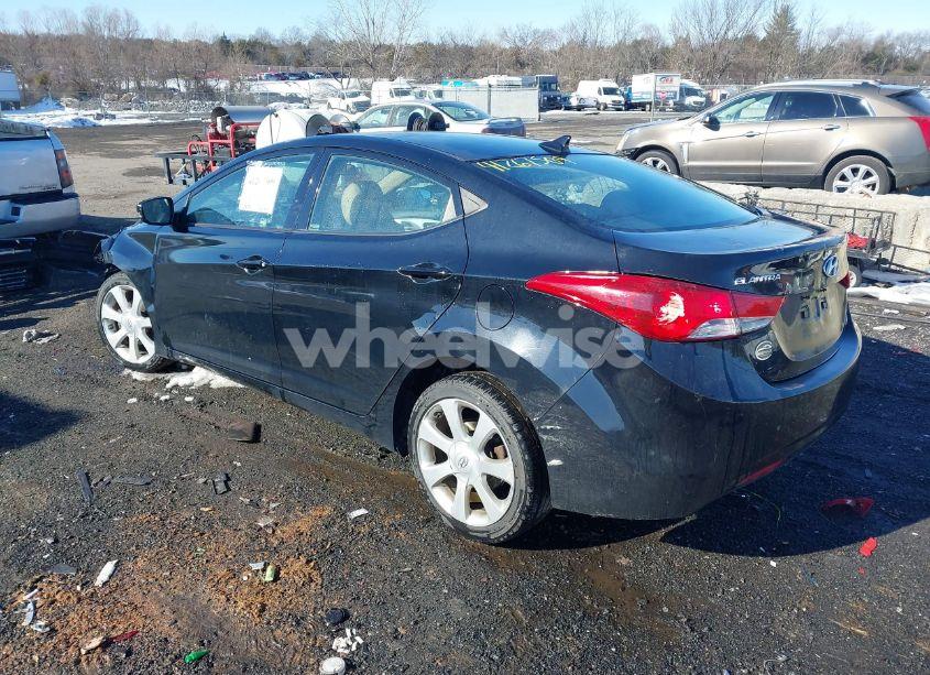 Photo 3 of 2013 Hyundai Elantra LIMITED (VIN 5NPDH4AE6DH370499)