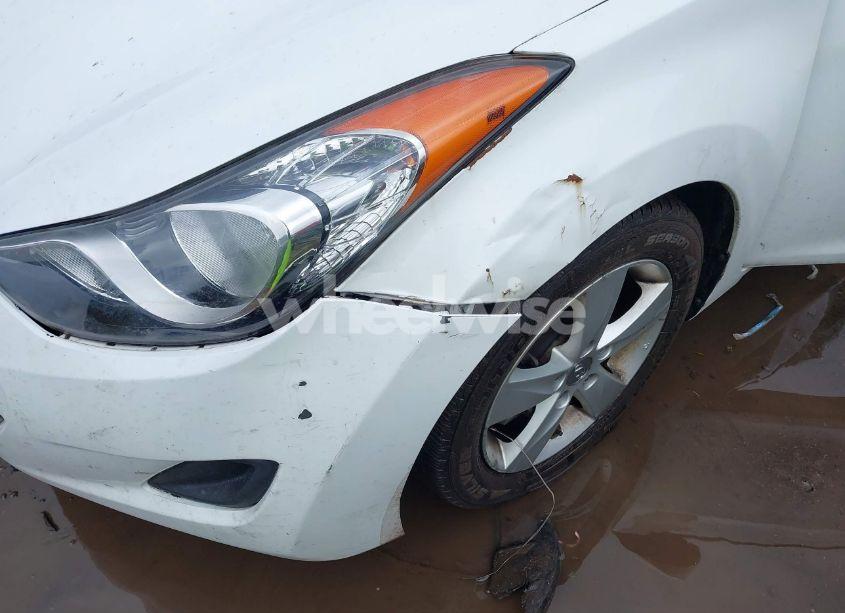 Photo 6 of 2013 Hyundai Elantra GLS (VIN 5NPDH4AE6DH374343)