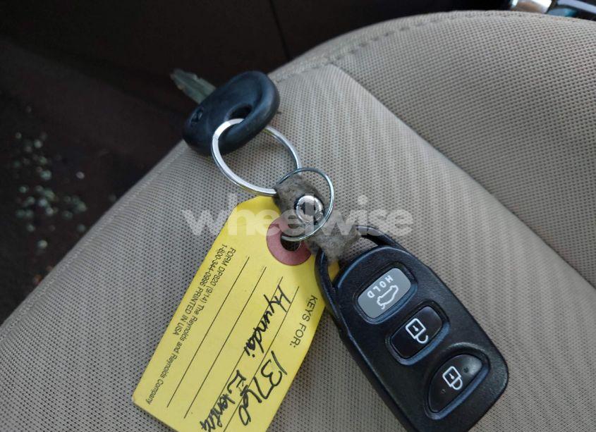 Photo 11 of 2013 Hyundai Elantra GLS (VIN 5NPDH4AE6DH377775)