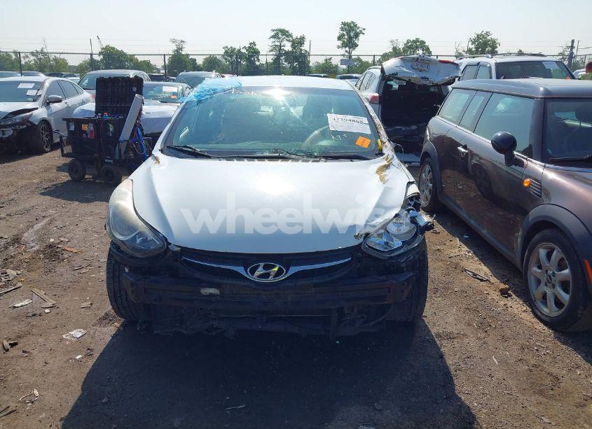 Photo 13 of 2013 Hyundai Elantra GLS (VIN 5NPDH4AE6DH377775)