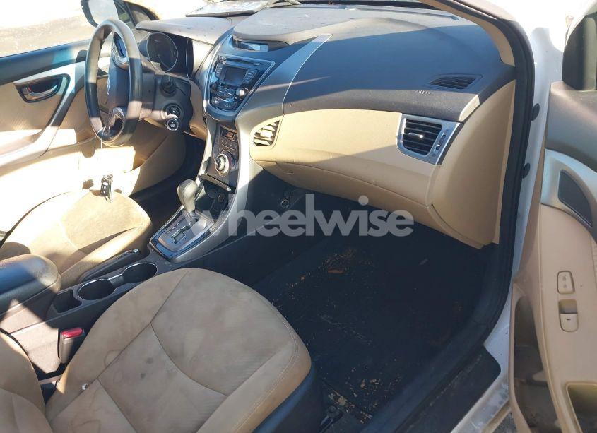 Photo 5 of 2013 Hyundai Elantra GLS (VIN 5NPDH4AE6DH390056)