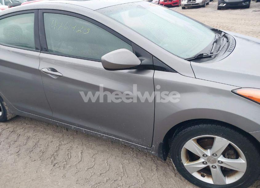 Photo 15 of 2013 Hyundai Elantra GLS (VIN 5NPDH4AE6DH391336)