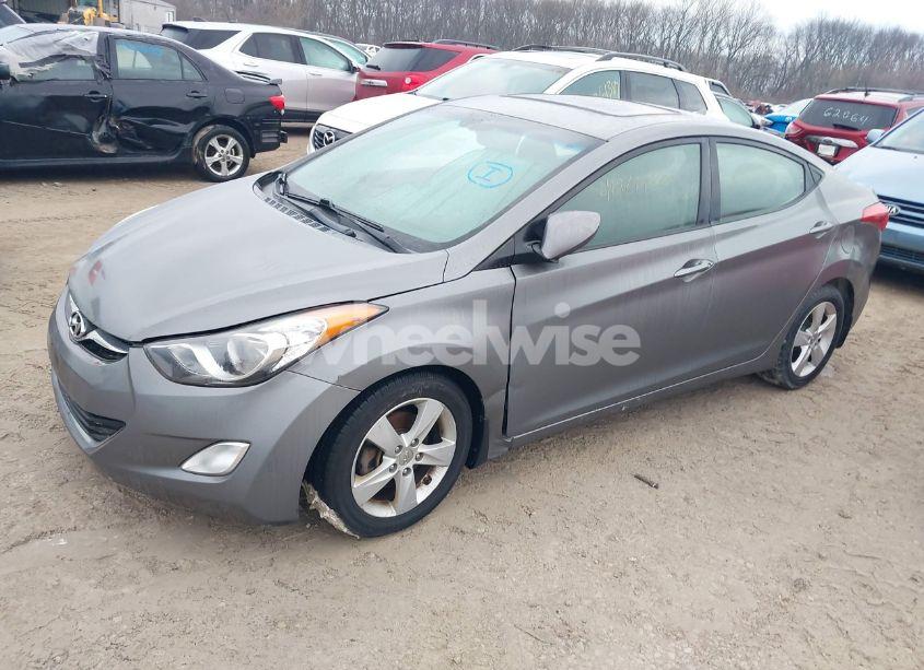 Photo 2 of 2013 Hyundai Elantra GLS (VIN 5NPDH4AE6DH391336)