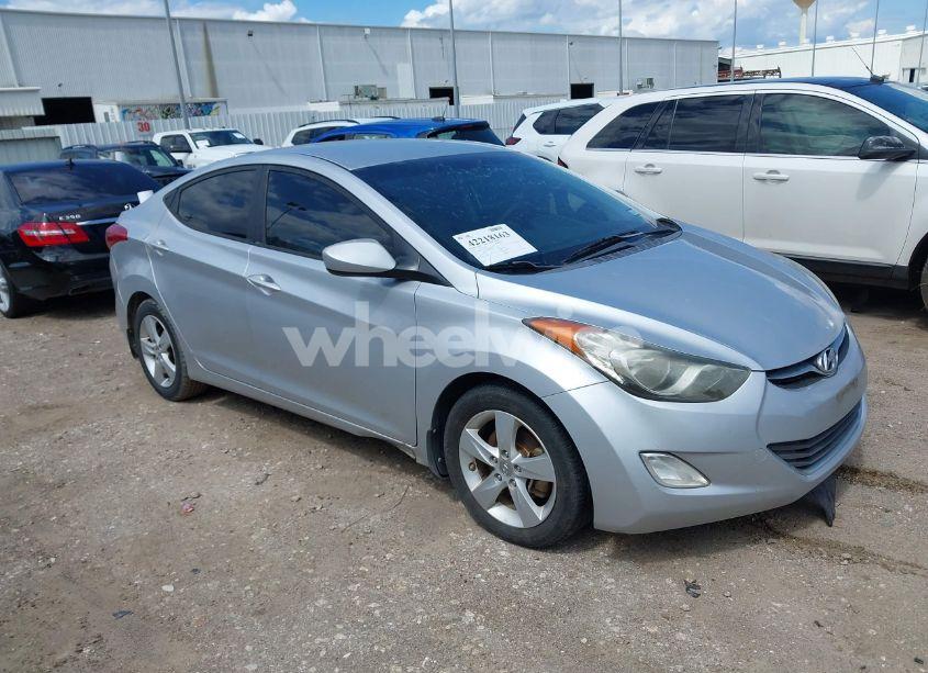 2013 Hyundai Elantra GLS (VIN 5NPDH4AE6DH392129) main photo