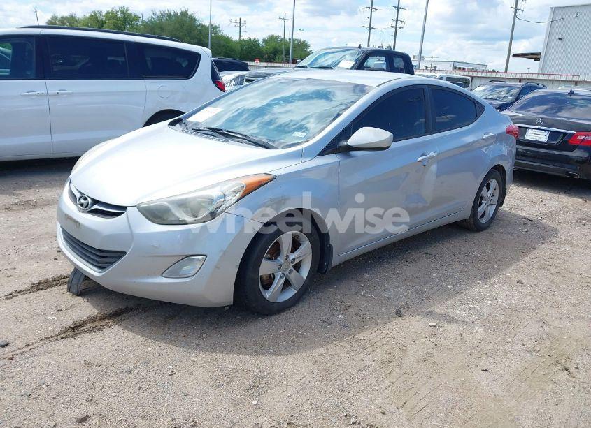 Photo 2 of 2013 Hyundai Elantra GLS (VIN 5NPDH4AE6DH392129)