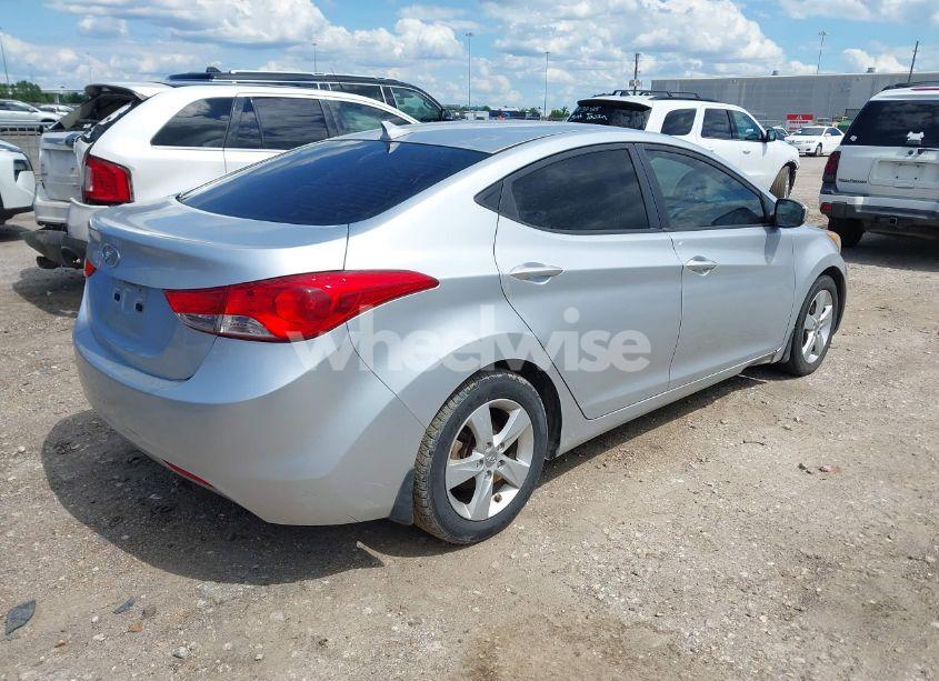 Photo 4 of 2013 Hyundai Elantra GLS (VIN 5NPDH4AE6DH392129)