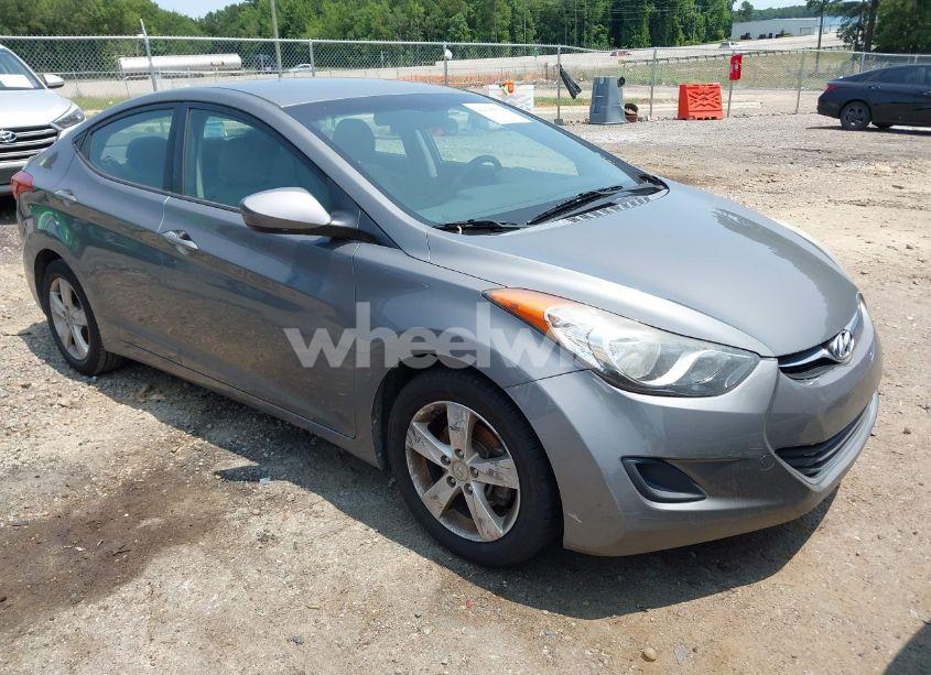 2013 Hyundai Elantra GLS (VIN 5NPDH4AE6DH393698) main photo