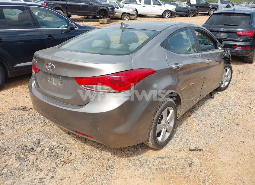 Photo 4 of 2013 Hyundai Elantra GLS (VIN 5NPDH4AE6DH393782)