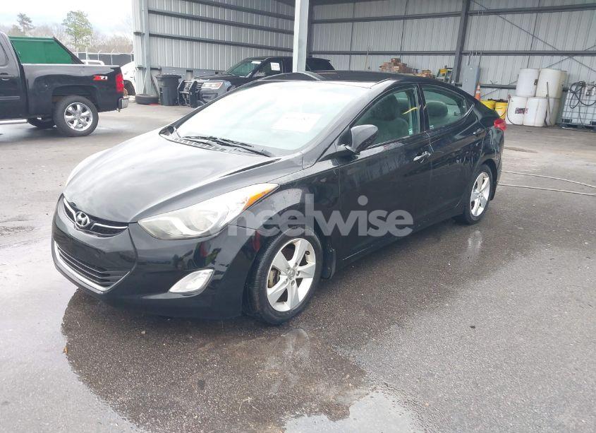 Photo 2 of 2013 Hyundai Elantra GLS (VIN 5NPDH4AE6DH394110)