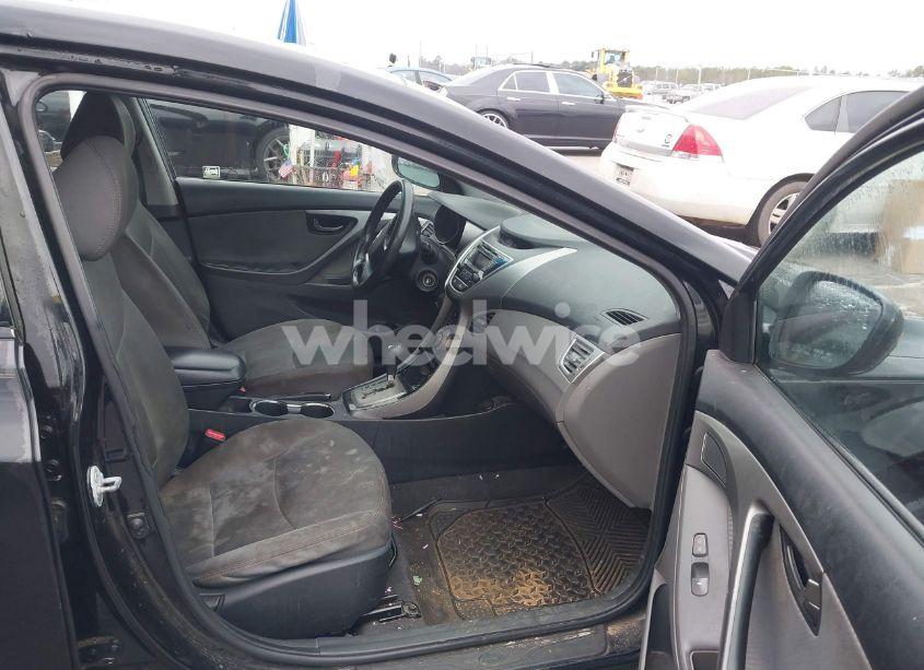 Photo 5 of 2013 Hyundai Elantra GLS (VIN 5NPDH4AE6DH394110)