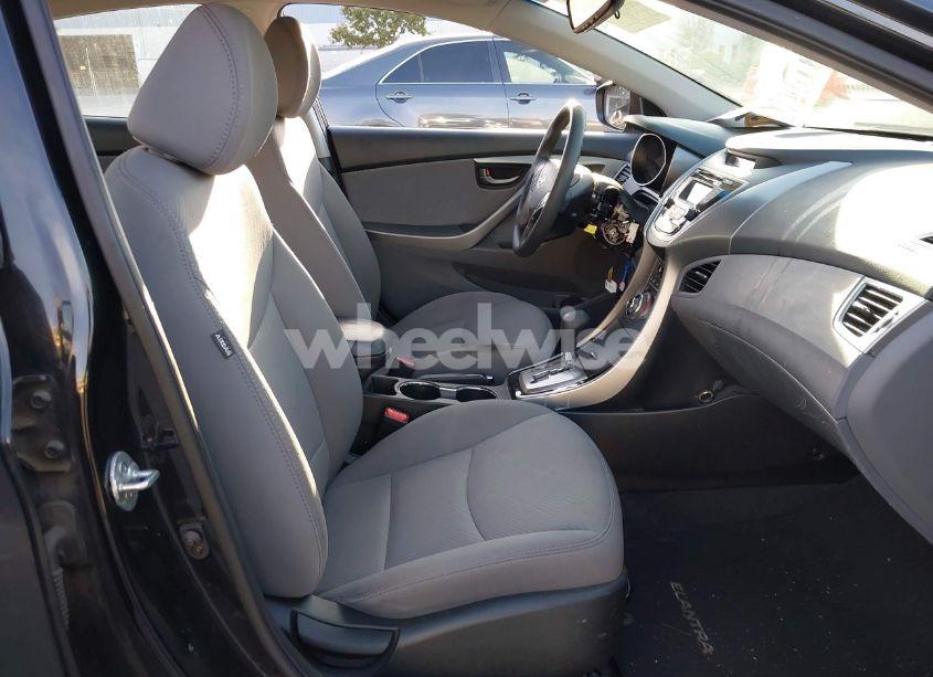 Photo 5 of 2013 Hyundai Elantra GLS (VIN 5NPDH4AE6DH405686)