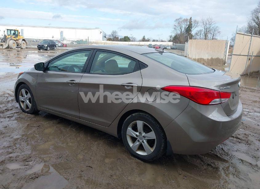 Photo 3 of 2013 Hyundai Elantra GLS (VIN 5NPDH4AE6DH413920)