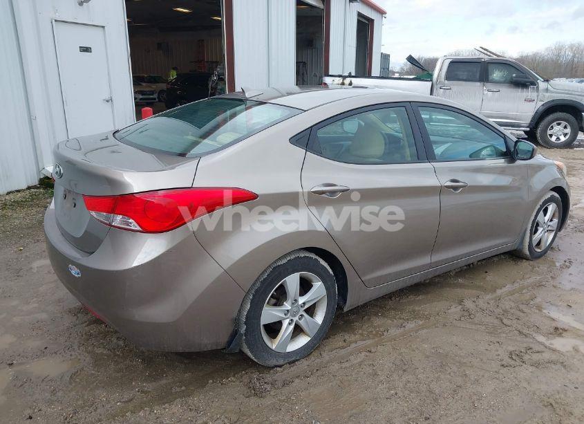 Photo 4 of 2013 Hyundai Elantra GLS (VIN 5NPDH4AE6DH413920)
