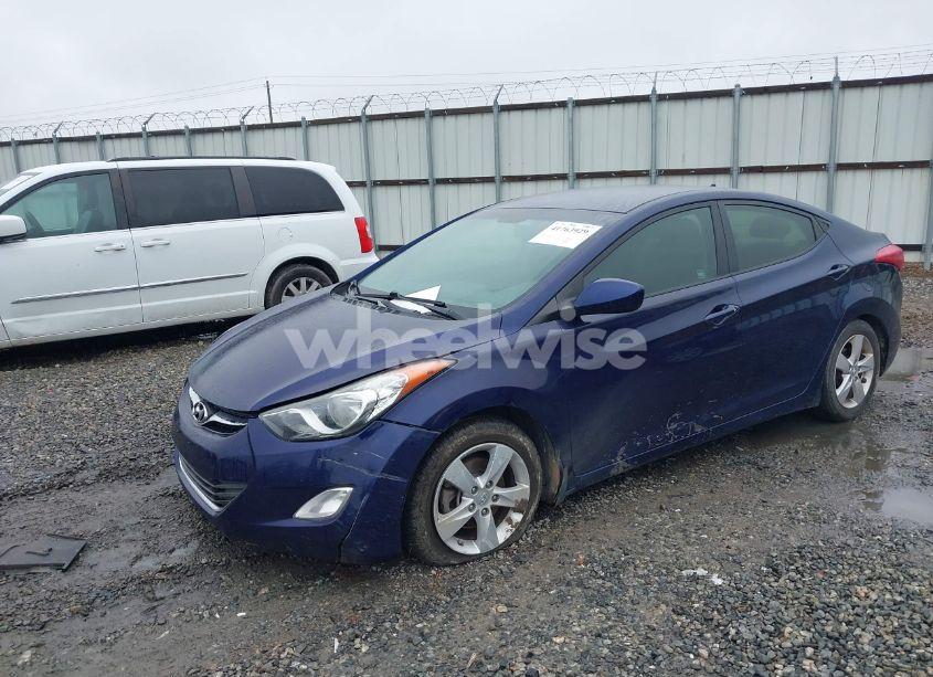Photo 6 of 2013 Hyundai Elantra GLS (VIN 5NPDH4AE6DH419409)
