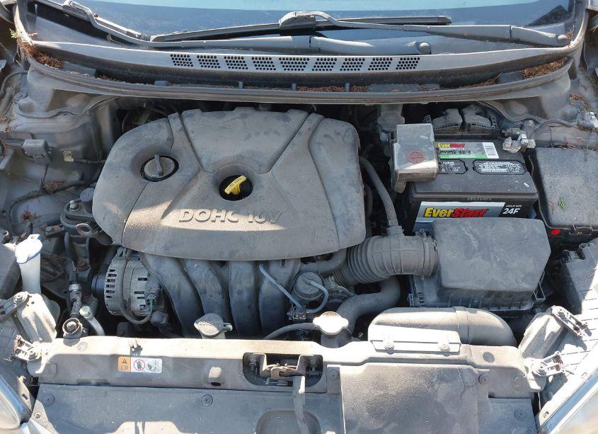 Photo 10 of 2013 Hyundai Elantra GLS (VIN 5NPDH4AE6DH427946)