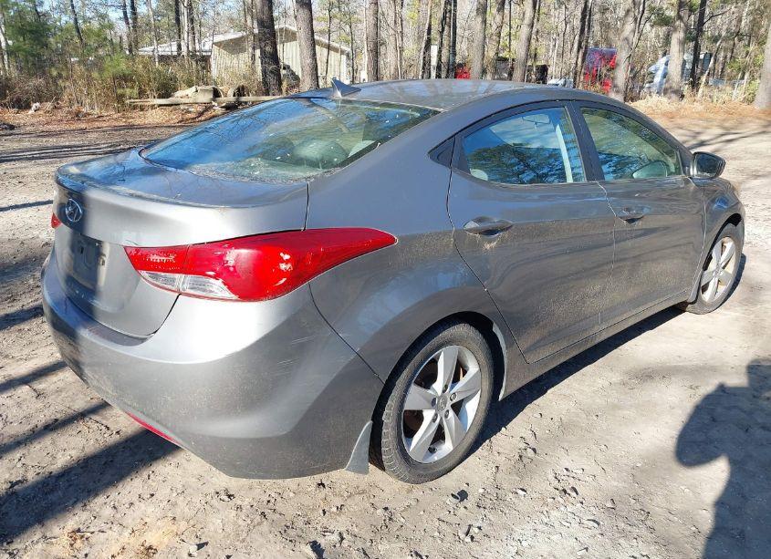 Photo 4 of 2013 Hyundai Elantra GLS (VIN 5NPDH4AE6DH427946)