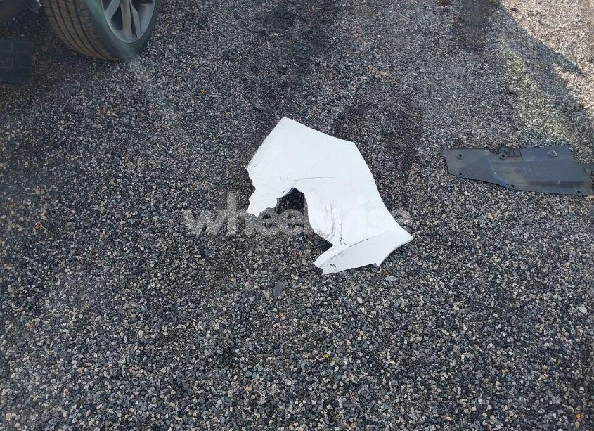 Photo 12 of 2014 Hyundai Elantra LIMITED (VIN 5NPDH4AE6EH488585)