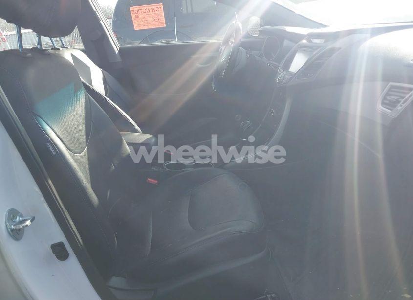 Photo 5 of 2014 Hyundai Elantra LIMITED (VIN 5NPDH4AE6EH488585)