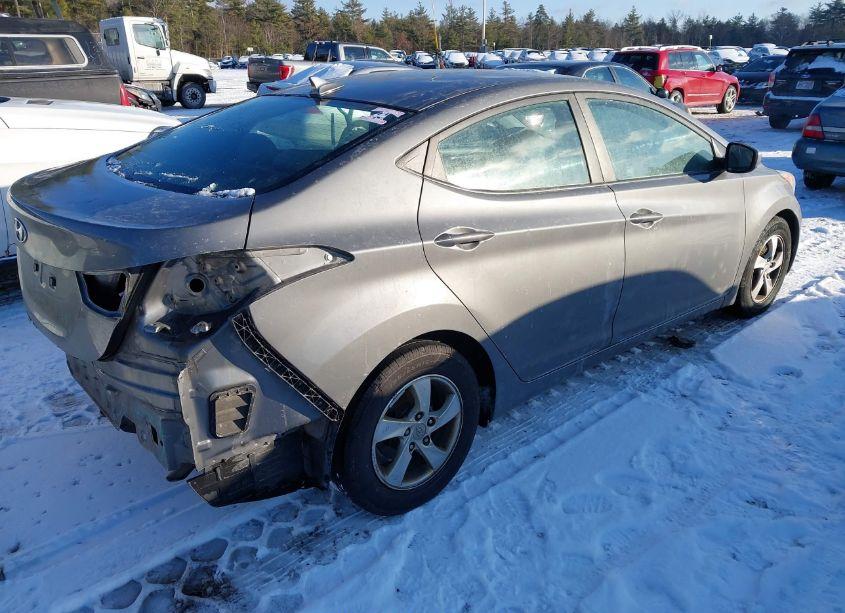 Photo 4 of 2014 Hyundai Elantra SE (VIN 5NPDH4AE6EH504073)
