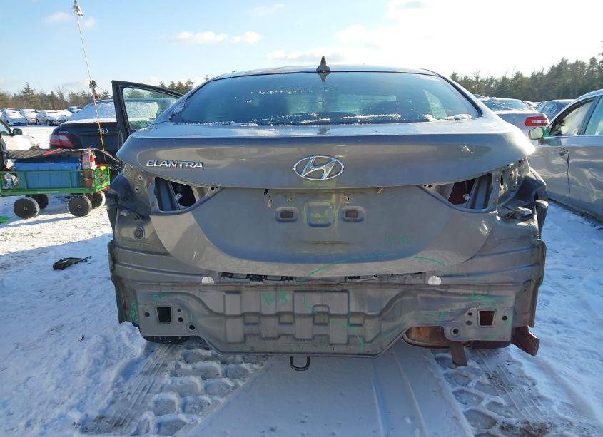 Photo 6 of 2014 Hyundai Elantra SE (VIN 5NPDH4AE6EH504073)