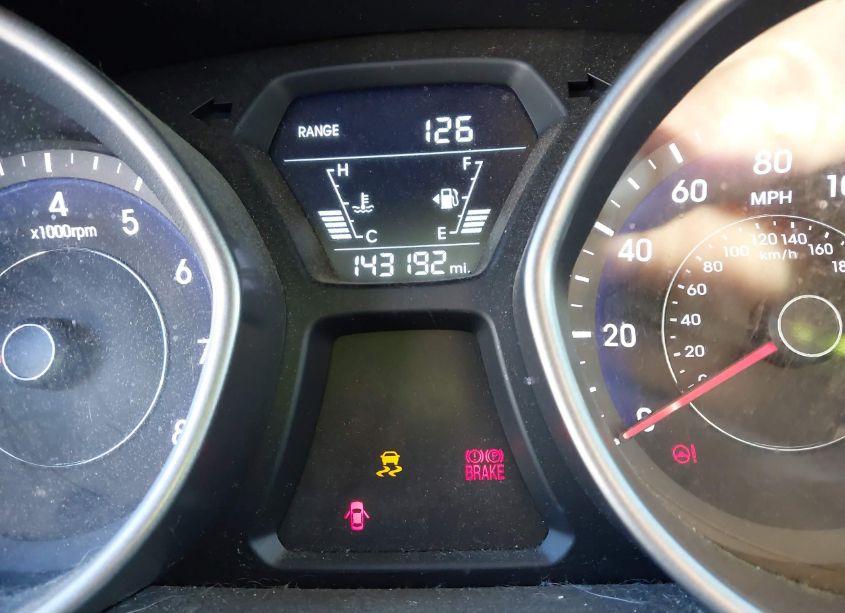 Photo 7 of 2014 Hyundai Elantra SE (VIN 5NPDH4AE6EH504073)