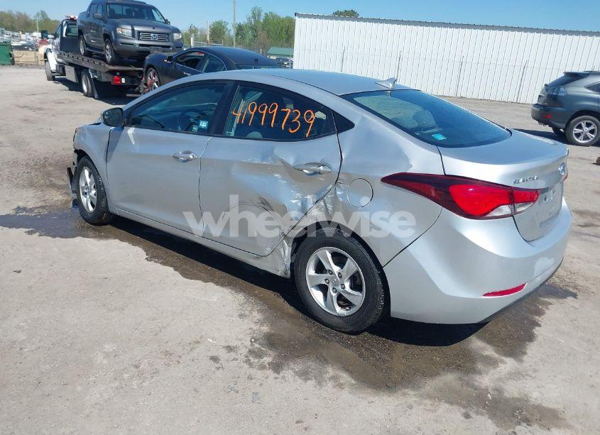 Photo 3 of 2014 Hyundai Elantra SE (VIN 5NPDH4AE6EH519950)