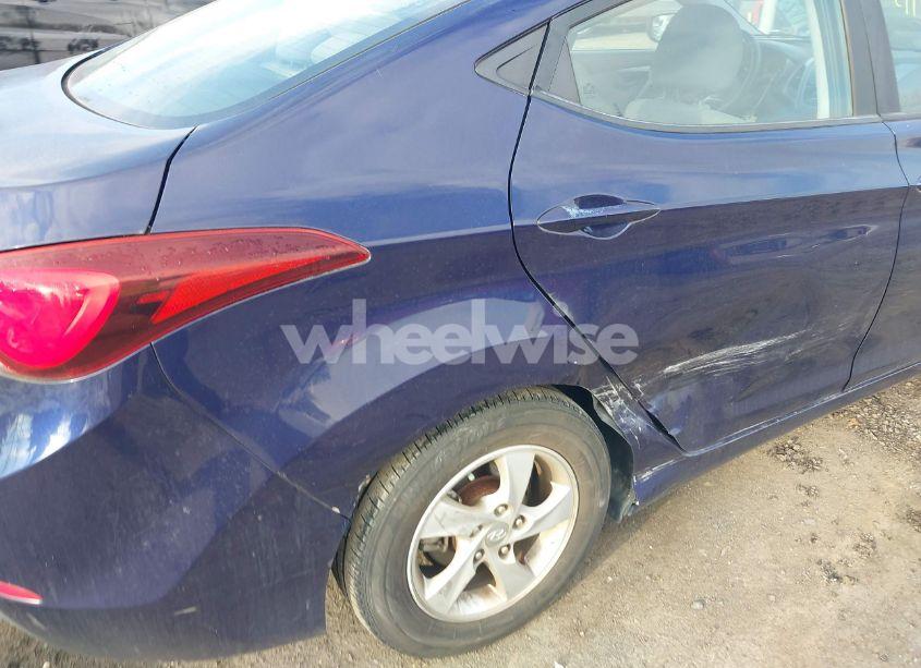 Photo 6 of 2014 Hyundai Elantra SE (VIN 5NPDH4AE6EH520905)