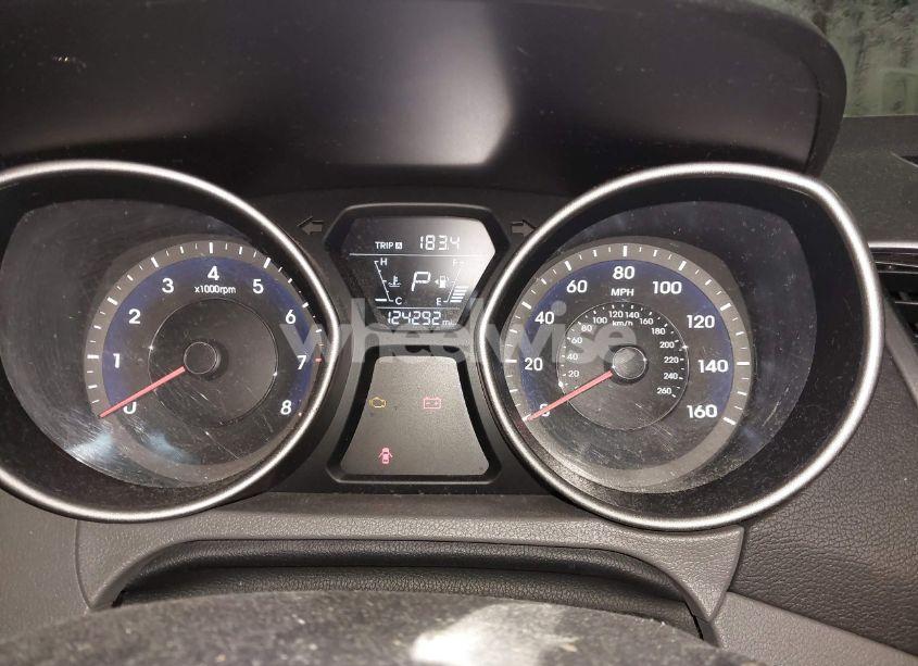 Photo 7 of 2014 Hyundai Elantra SE (VIN 5NPDH4AE6EH527160)