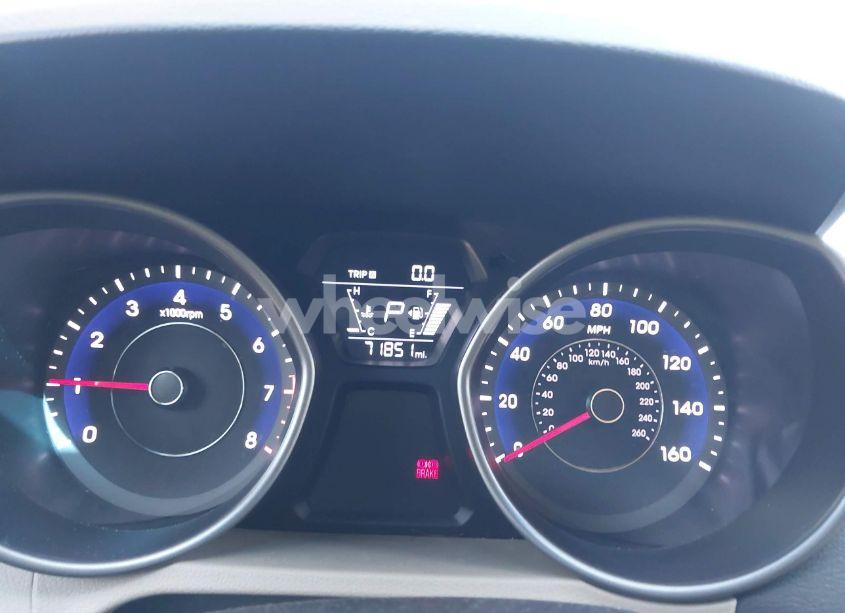 Photo 7 of 2014 Hyundai Elantra SE (VIN 5NPDH4AE6EH532262)