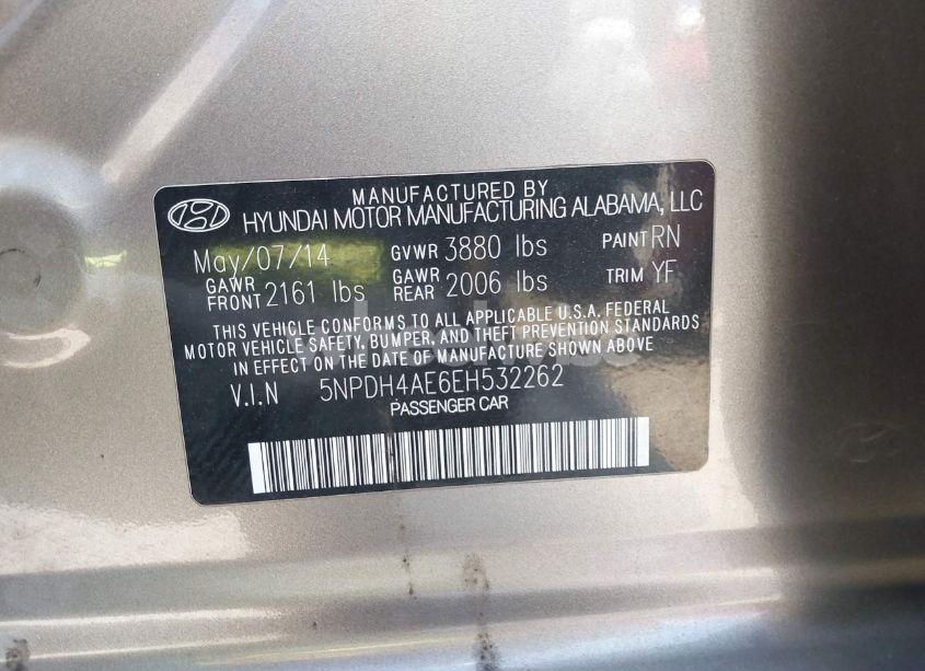 Photo 9 of 2014 Hyundai Elantra SE (VIN 5NPDH4AE6EH532262)