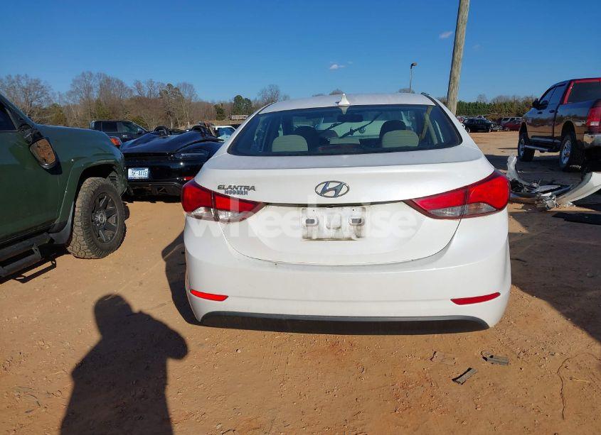 Photo 16 of 2015 Hyundai Elantra SE (VIN 5NPDH4AE6FH590941)