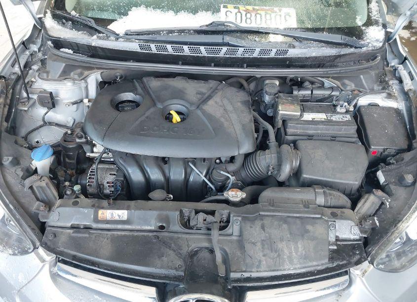 Photo 10 of 2015 Hyundai Elantra SE (VIN 5NPDH4AE6FH601310)