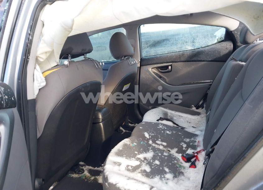 Photo 8 of 2015 Hyundai Elantra SE (VIN 5NPDH4AE6FH602554)