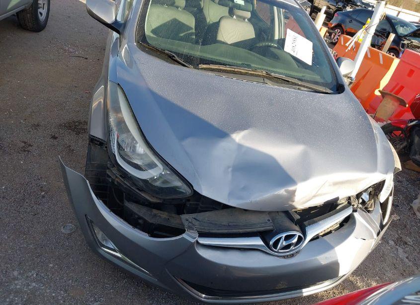 Photo 12 of 2015 Hyundai Elantra SE (VIN 5NPDH4AE6FH619984)