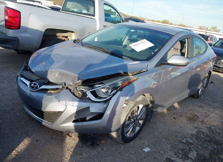 Photo 2 of 2015 Hyundai Elantra SE (VIN 5NPDH4AE6FH619984)