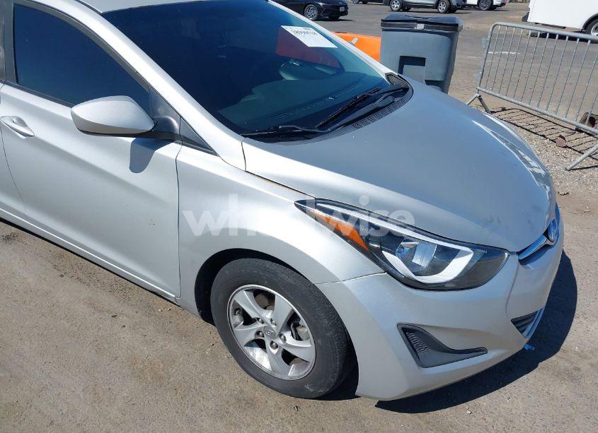 Photo 6 of 2015 Hyundai Elantra SE (VIN 5NPDH4AE6FH622898)
