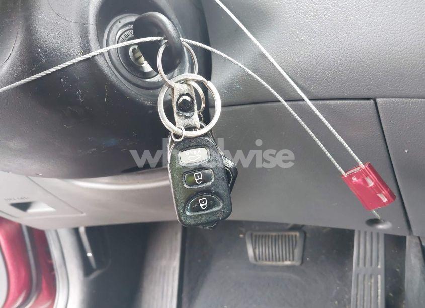 Photo 11 of 2015 Hyundai Elantra SE (VIN 5NPDH4AE6FH623680)