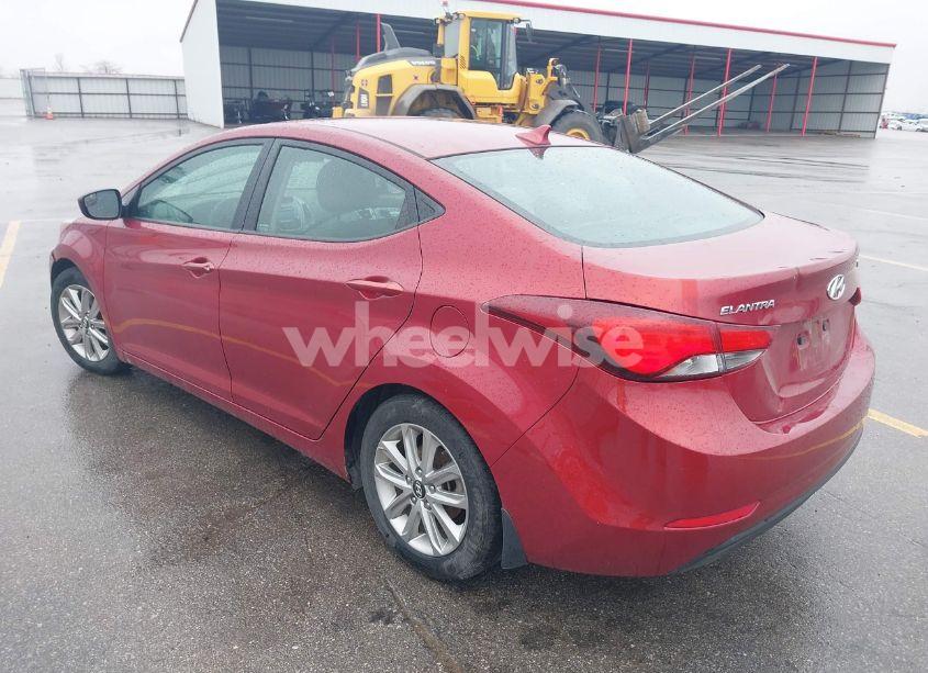 Photo 3 of 2015 Hyundai Elantra SE (VIN 5NPDH4AE6FH623680)